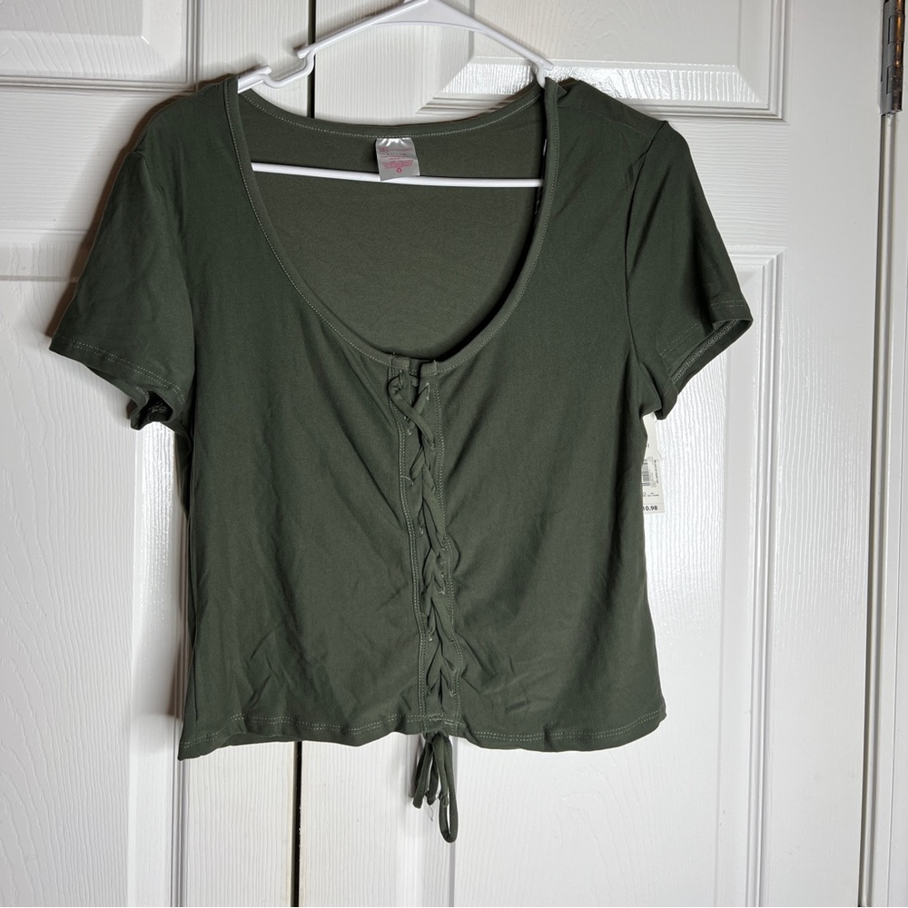 Cute top